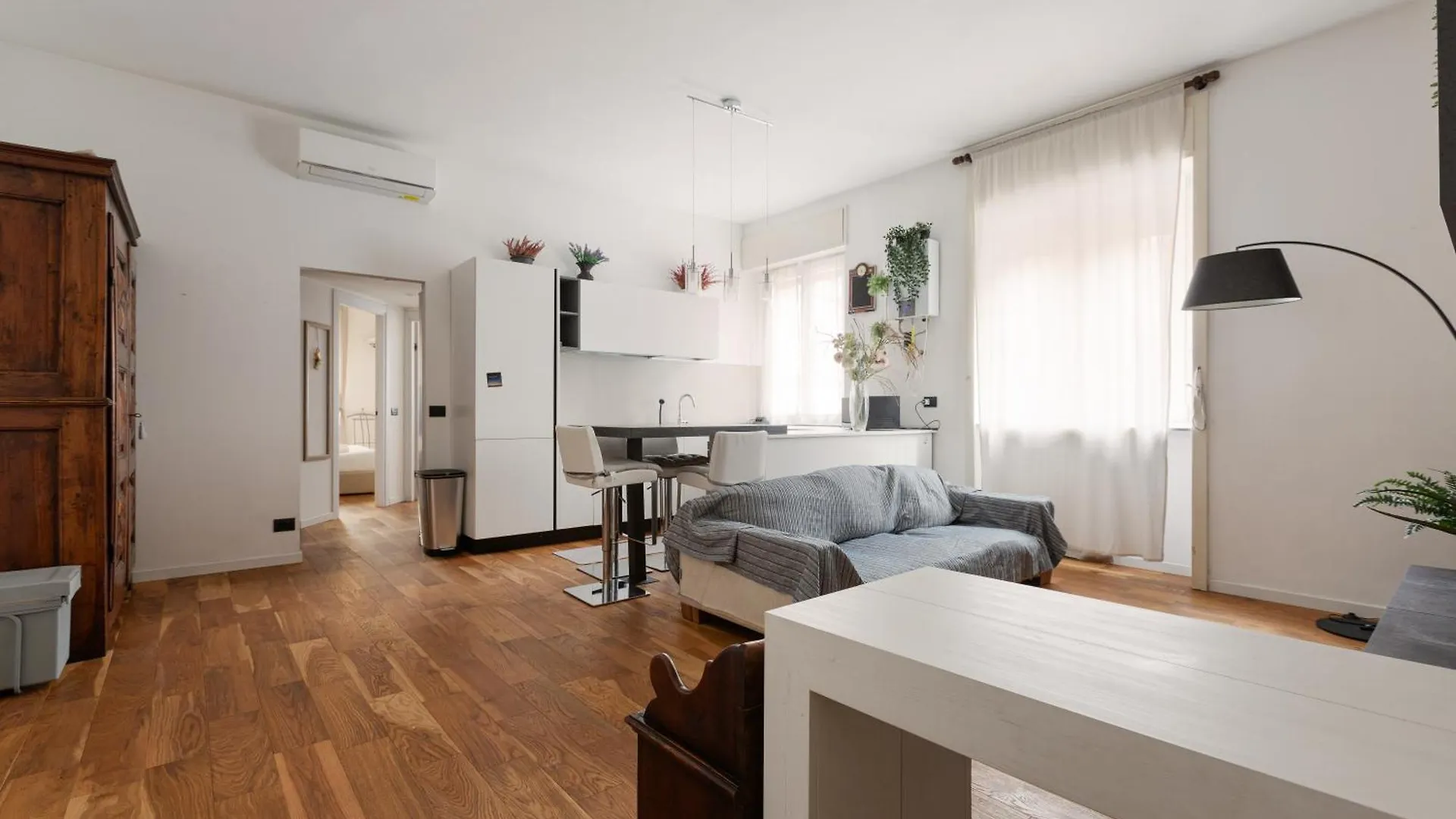 Modern Apartment Close To Forlanini And Linate! Milan