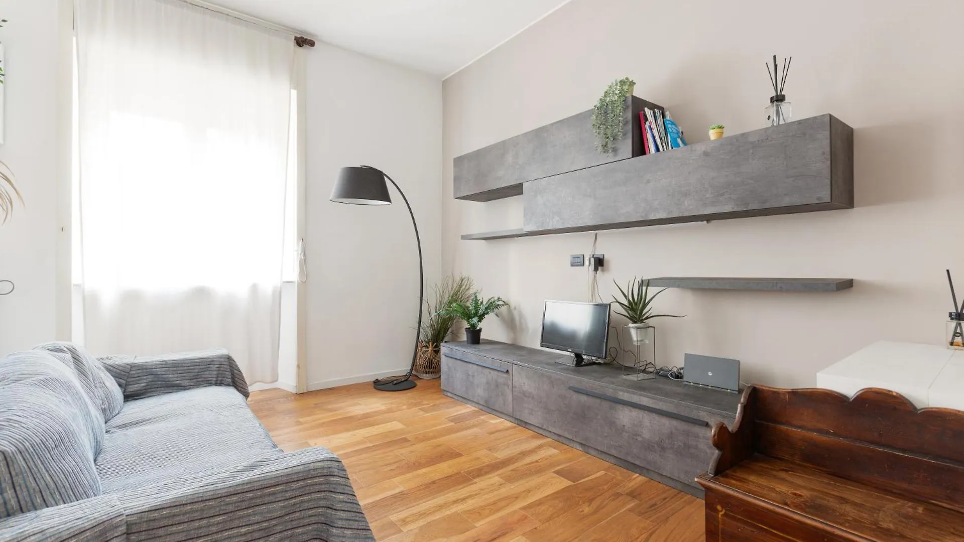Modern Apartment Close To Forlanini And Linate! Milan